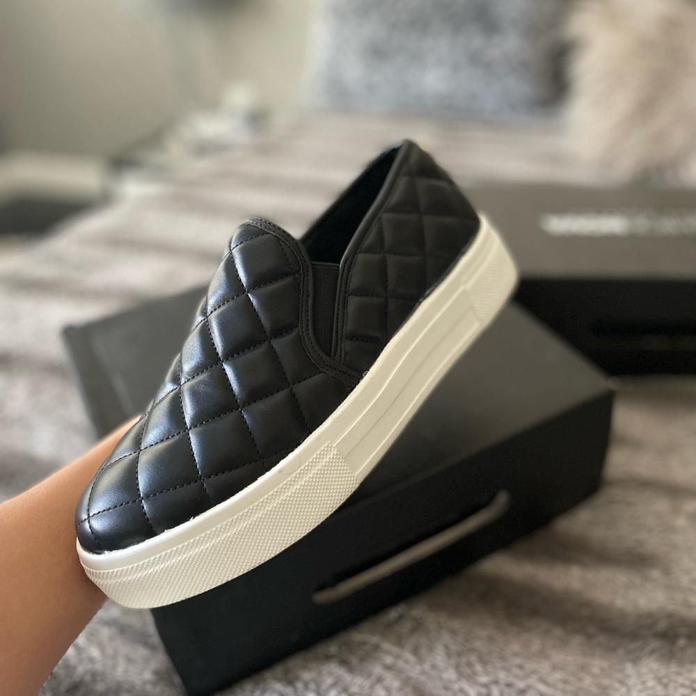 Black leather sneakers